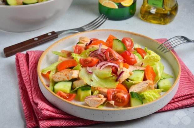 Greek salad with turkey, without olives and cheese – a simple and delicious recipe with photos (step by step)