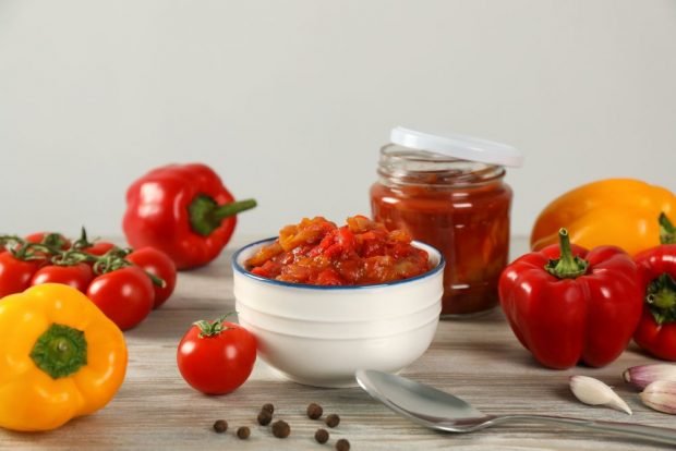 Pepper in tomato sauce for winter