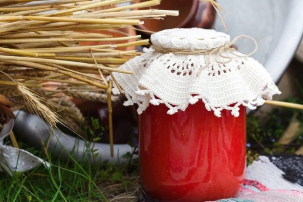 Tomato juice for winter at home 