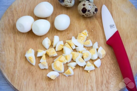 Olivier with doctor sausage and quail eggs: photo of recipe preparation, step 1