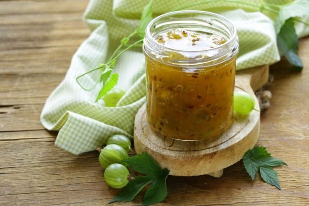 Gooseberry jam with pectin