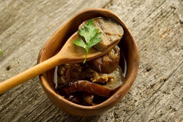 Dried eggplant for winter