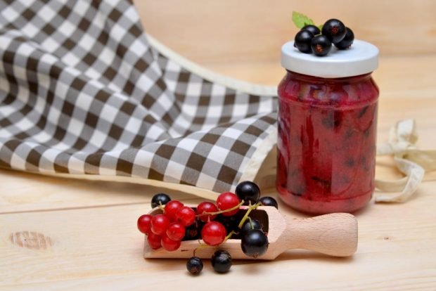 Red and black currant jelly 