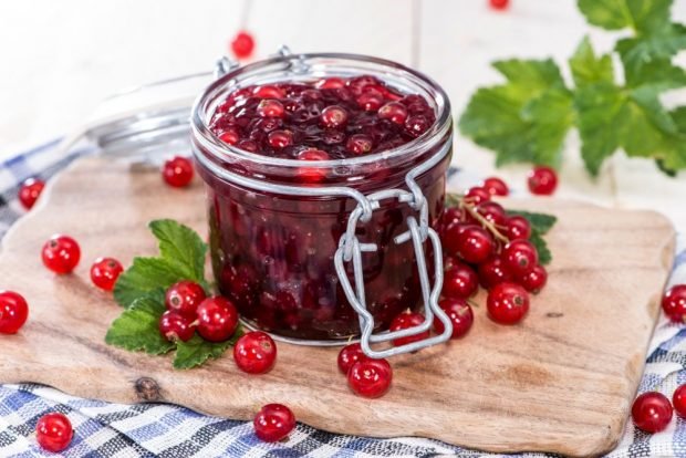 Jelly–like jam from red currant - a simple and delicious recipe, how to cook step by step