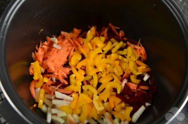 Tomato dressing for winter in a slow cooker: photo of recipe preparation, step 4