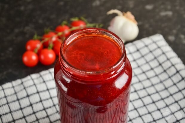 Tomato dressing for winter in a slow cooker: photo of recipe preparation, step 7