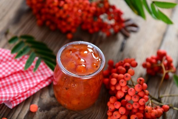 Rowan jam – a simple and delicious recipe, how to cook step by step