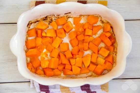 Baked pumpkin with honey and cinnamon: photo of recipe preparation, step 4