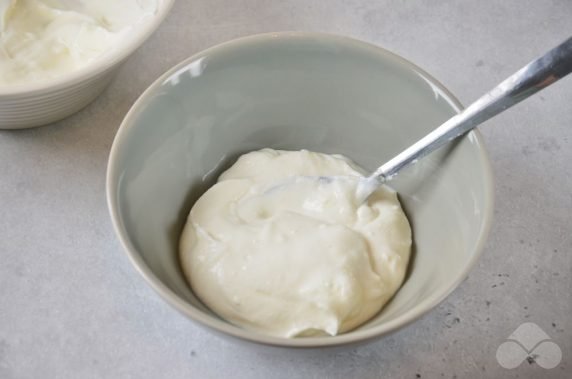 Berry yogurt parfait: photo of recipe preparation, step 1
