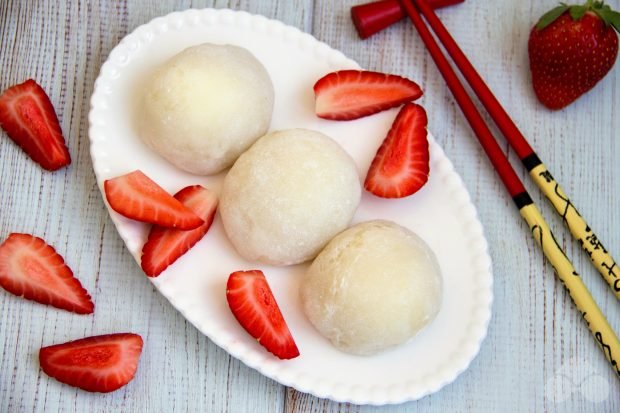 Rice flour mochi